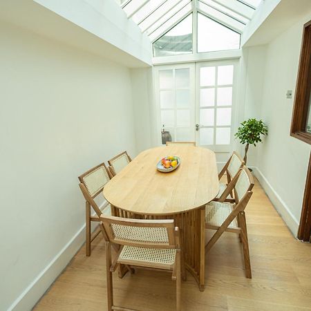 2Bedroom Gem In The Heart Of Kensington Лондон Екстер'єр фото